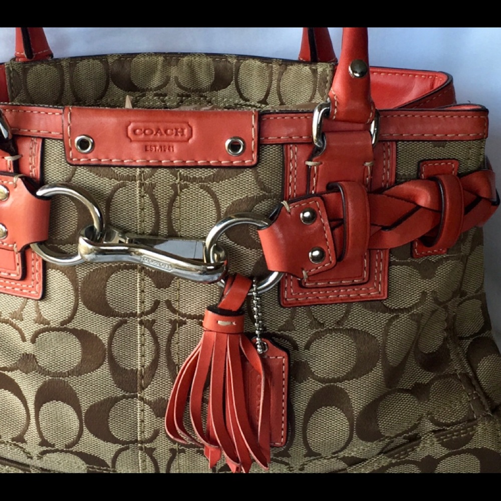 Coach Hampton Signature Bag